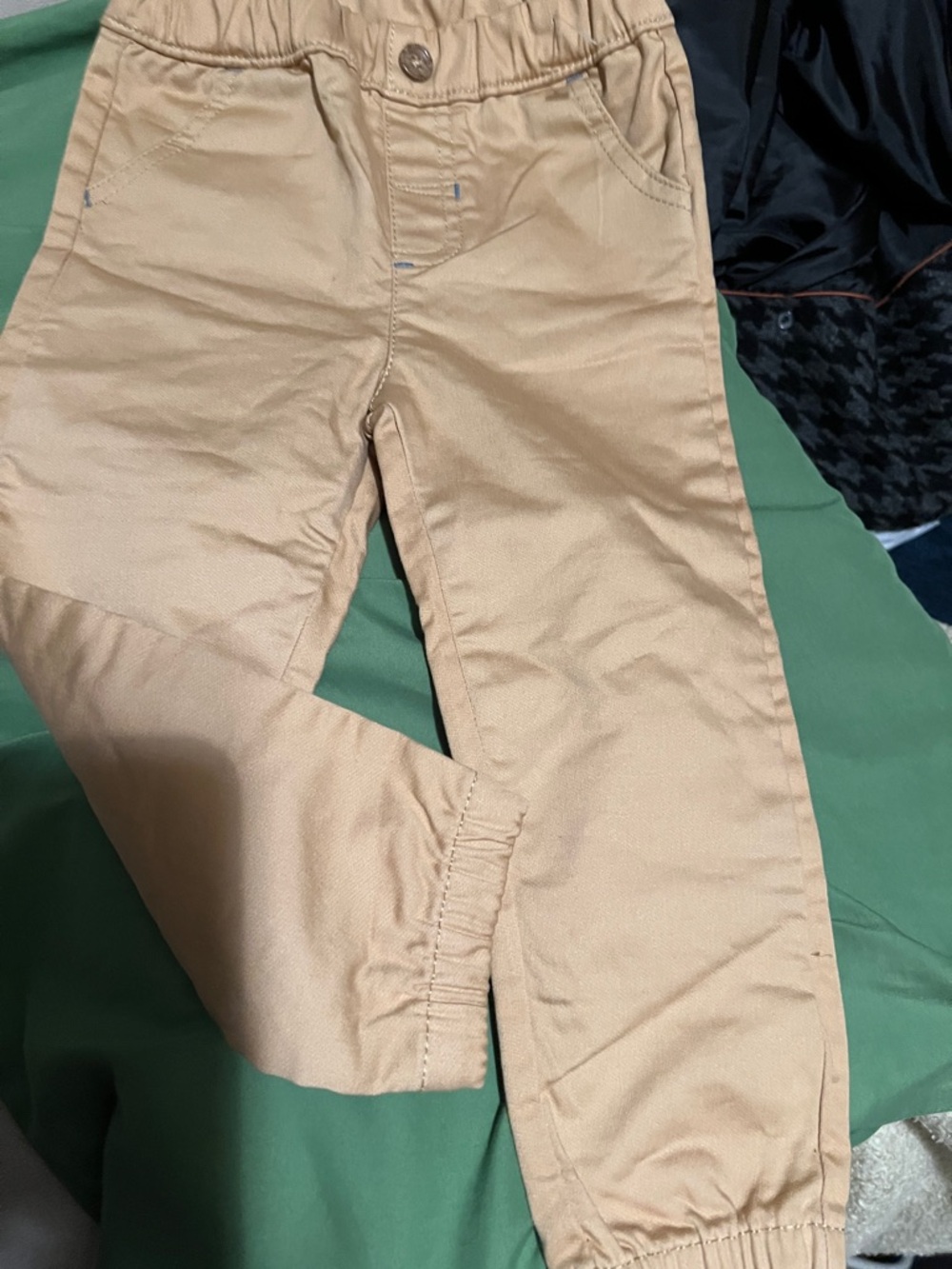 Kids Elastic-Waist Tan Jogger Pants